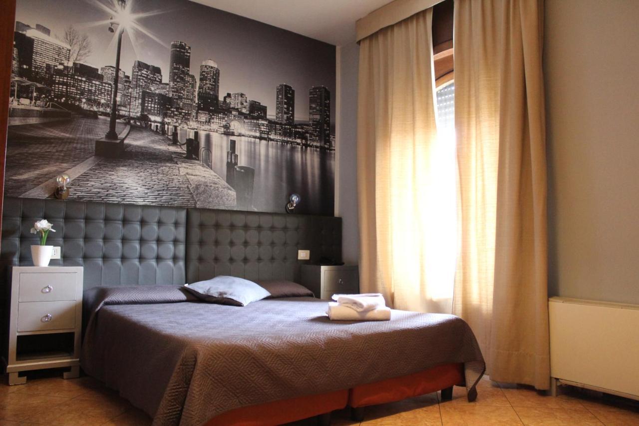 Hotel Ares Milano Экстерьер фото