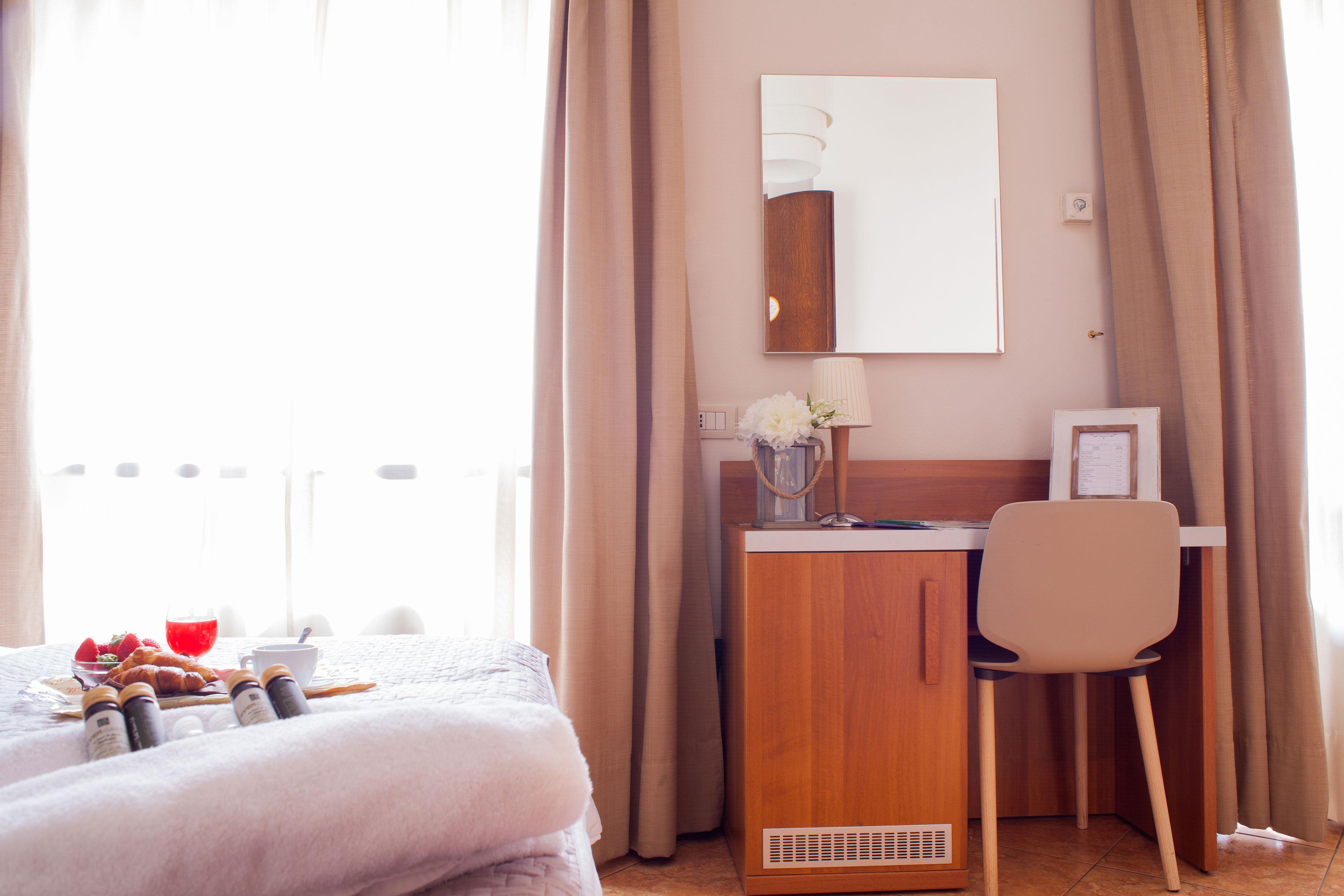 Hotel Ares Milano Экстерьер фото