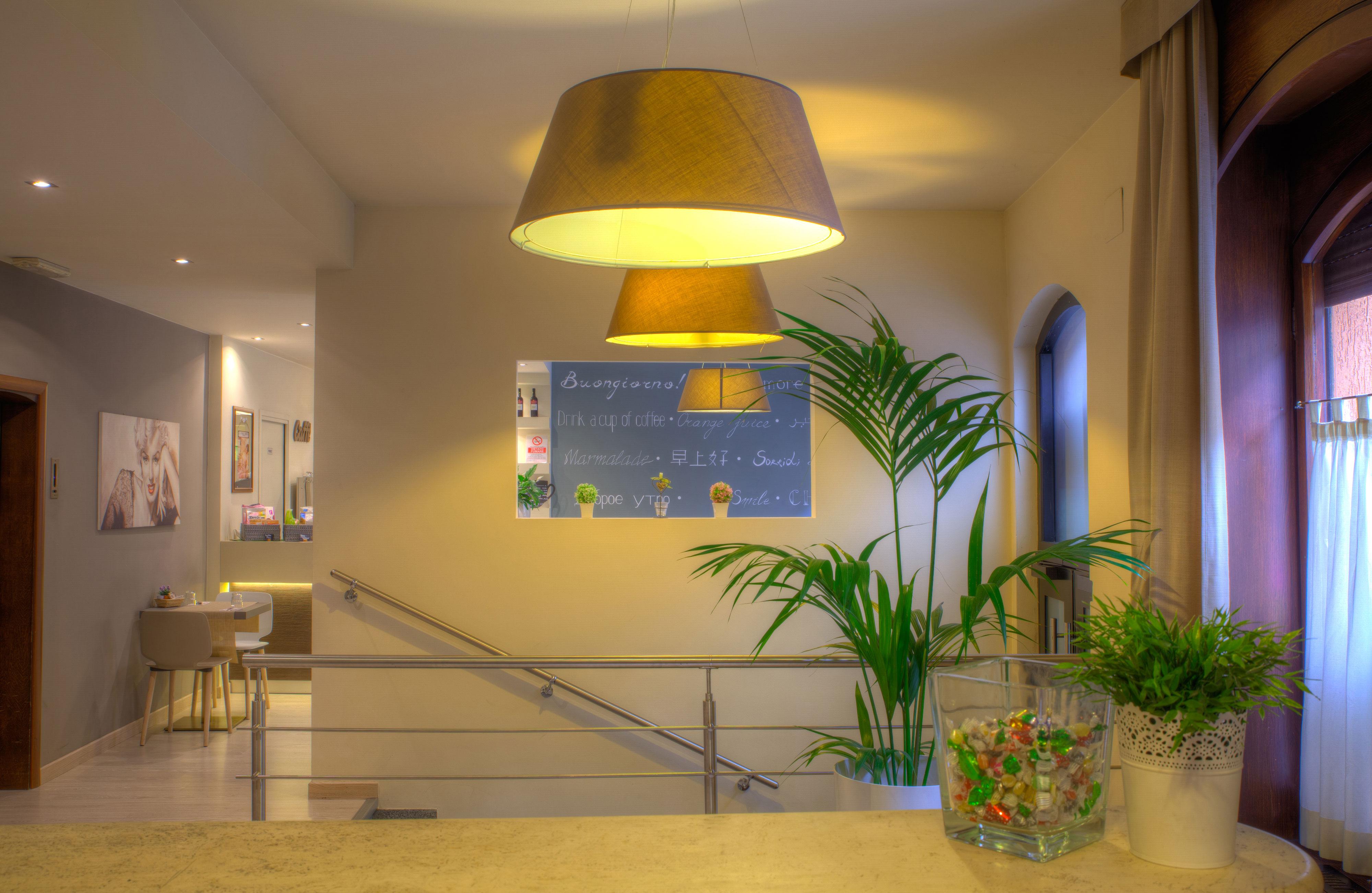 Hotel Ares Milano Экстерьер фото
