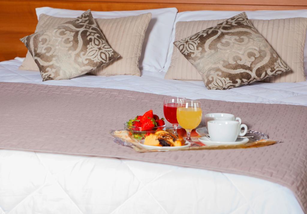 Hotel Ares Milano Экстерьер фото