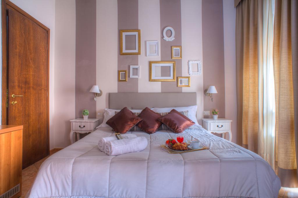 Hotel Ares Milano Экстерьер фото